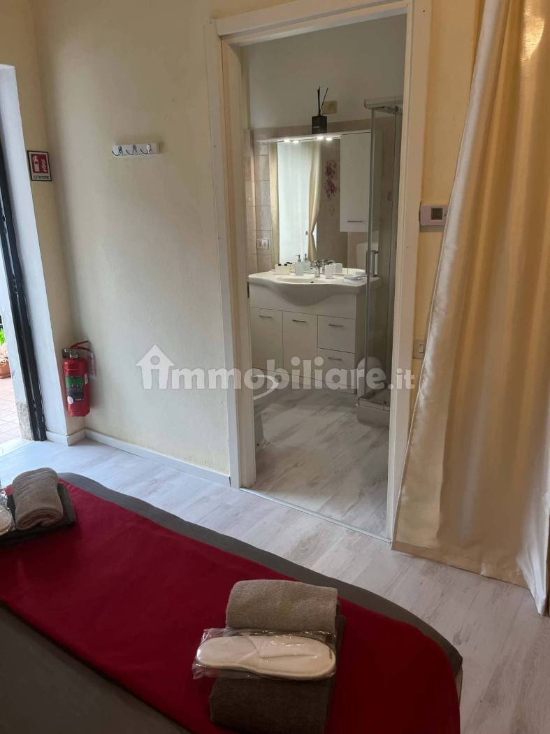 Appartamento in affitto a Locate Varesino