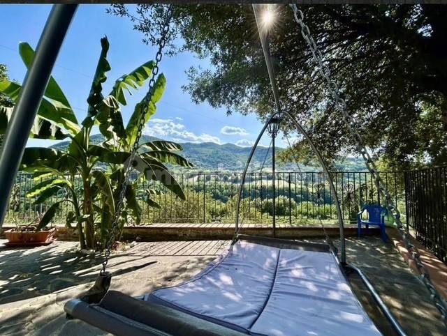 Villa in vendita a Dicomano