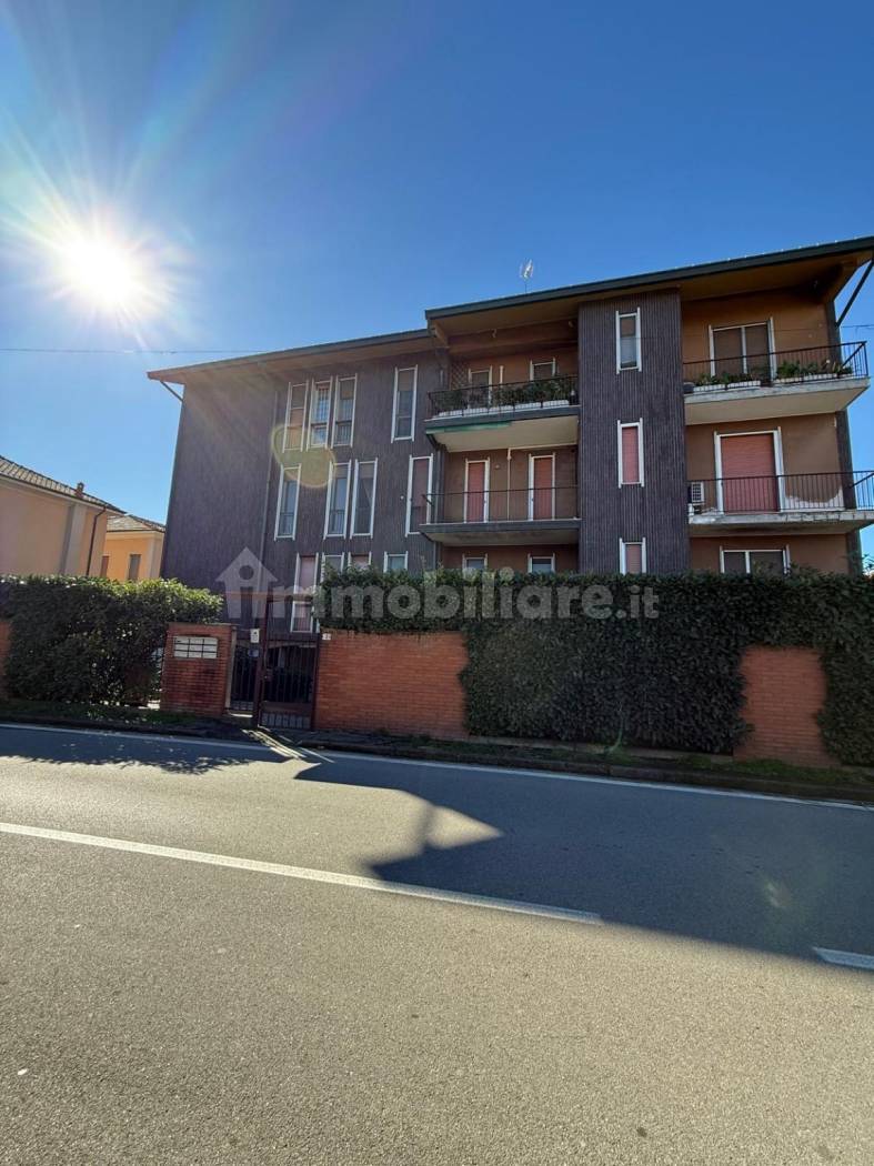 Appartamento in vendita a Robecco sul Naviglio