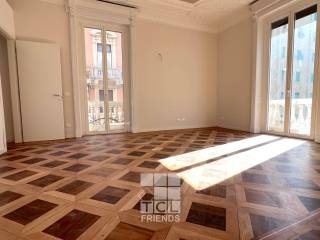 3-room flat corso Carbonara 20, Castelletto, Genoa