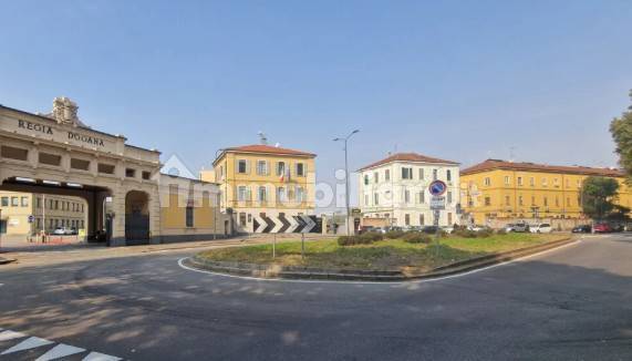 Casa indipendente in vendita a Milano