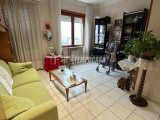 3-room flat via Enea Zanfagna, Fuorigrotta, Naples