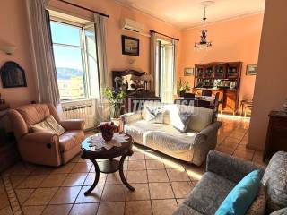 4-room flat via Giulio Cesare, Fuorigrotta, Naples