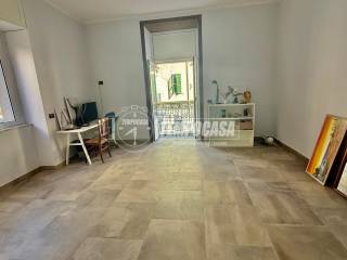 3-room flat via Cumana, Fuorigrotta, Naples