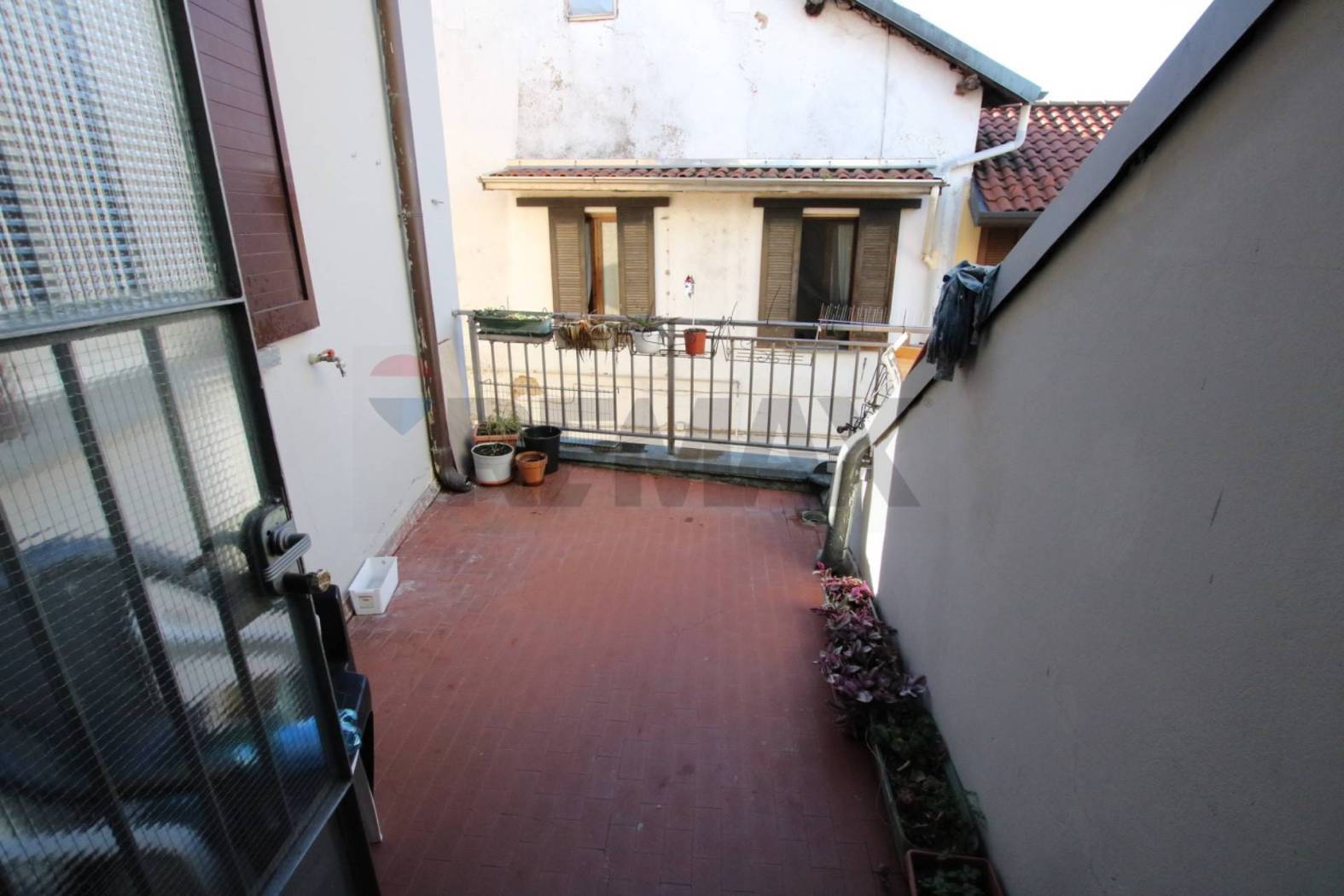 Appartamento in vendita a Caronno Pertusella