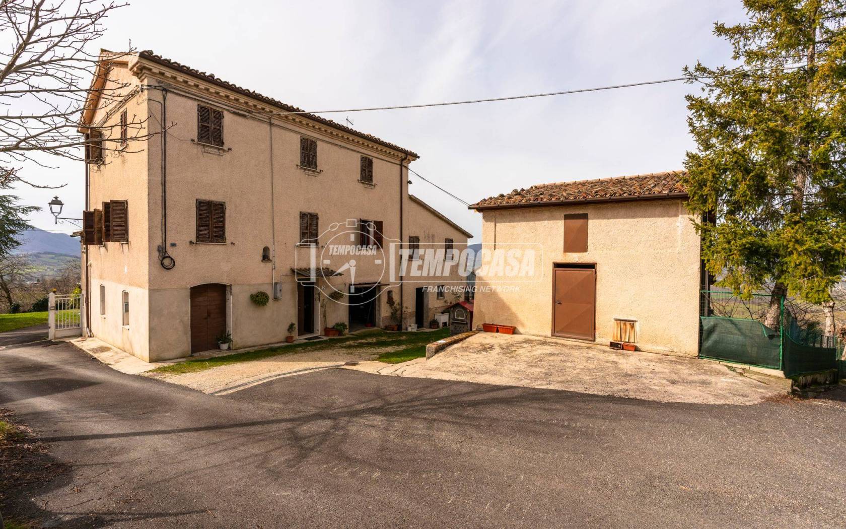 Villa in vendita a Matelica