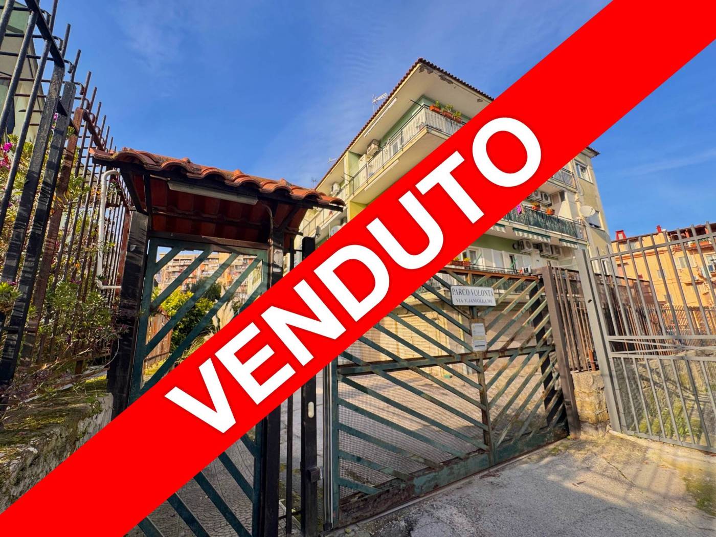 Appartamento in vendita a Napoli