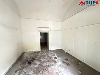 2-room flat via della Grotta Vecchia, Fuorigrotta, Naples