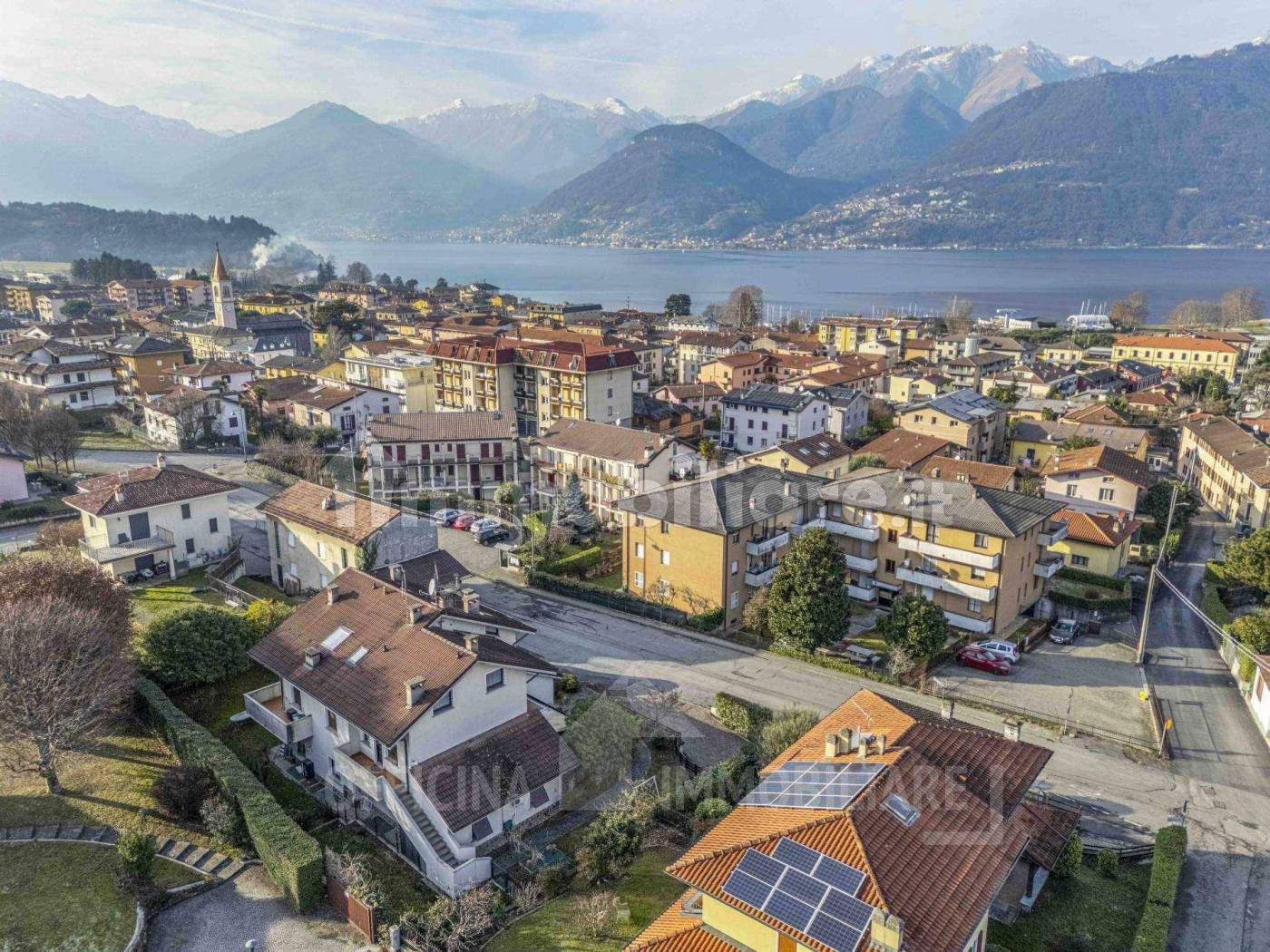Appartamento in vendita a Colico