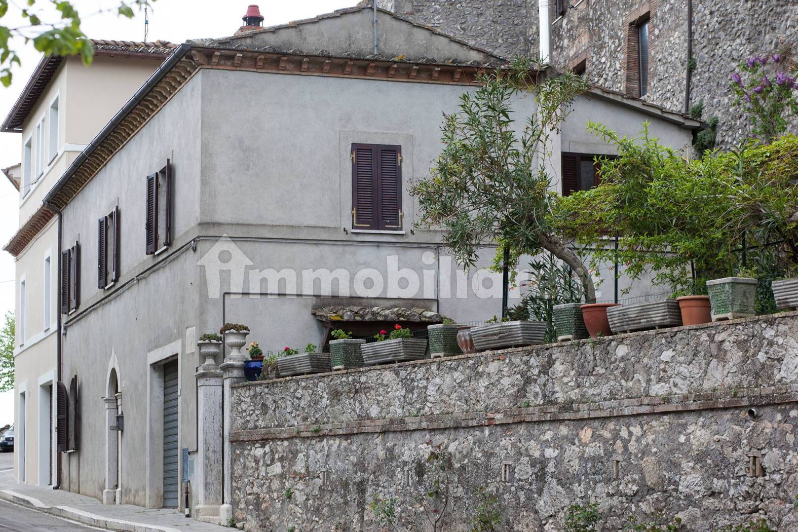 Casa indipendente in affitto a Lugnano in Teverina