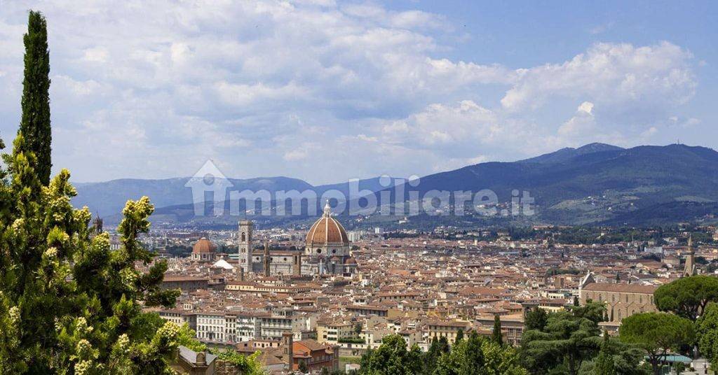 Palazzo - Edificio in vendita a Sesto Fiorentino