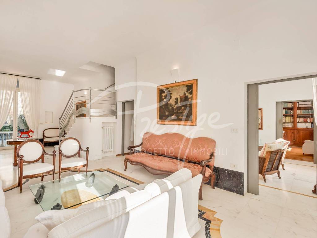 Salone