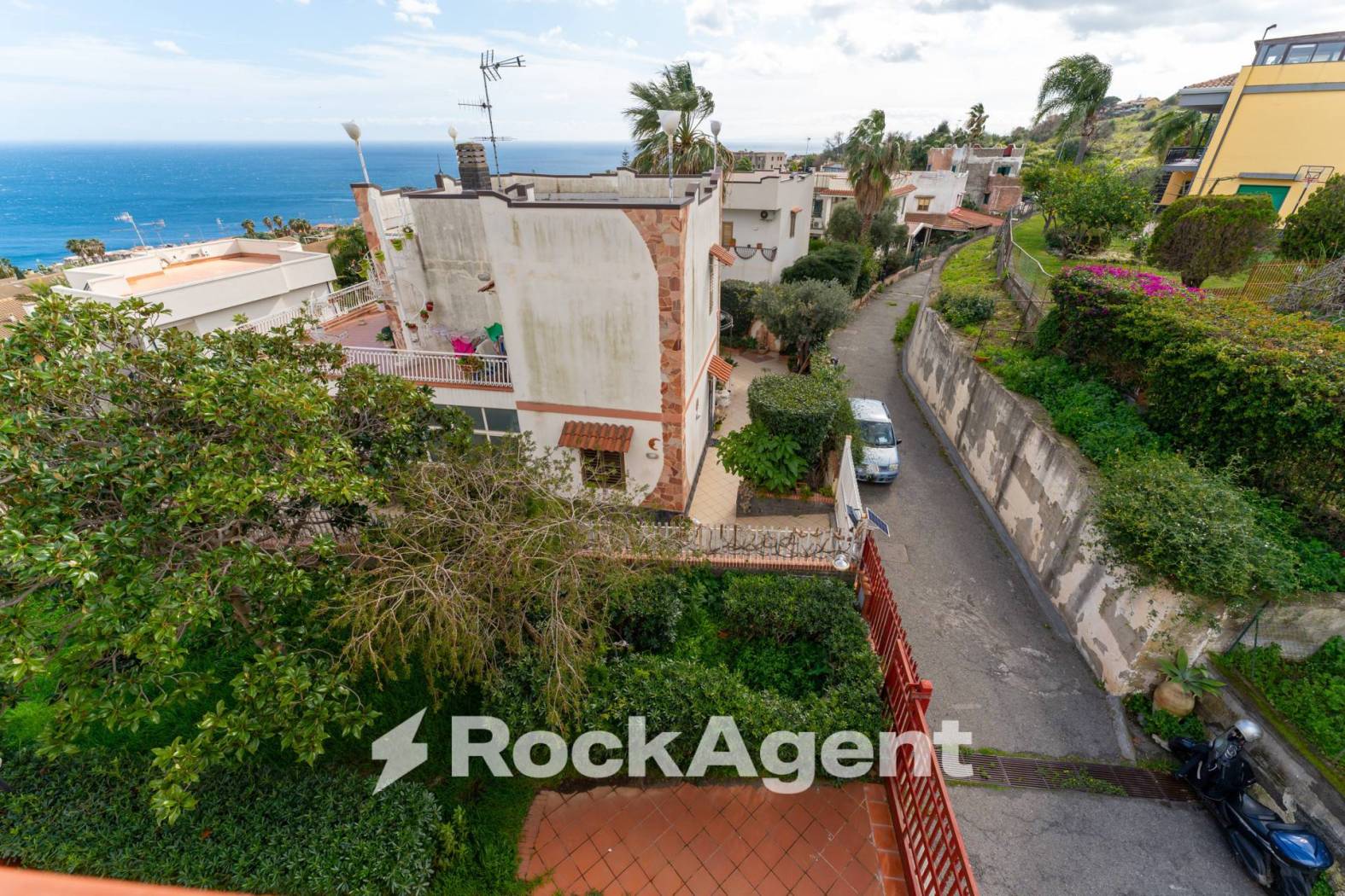 Villa in vendita a Aci Catena