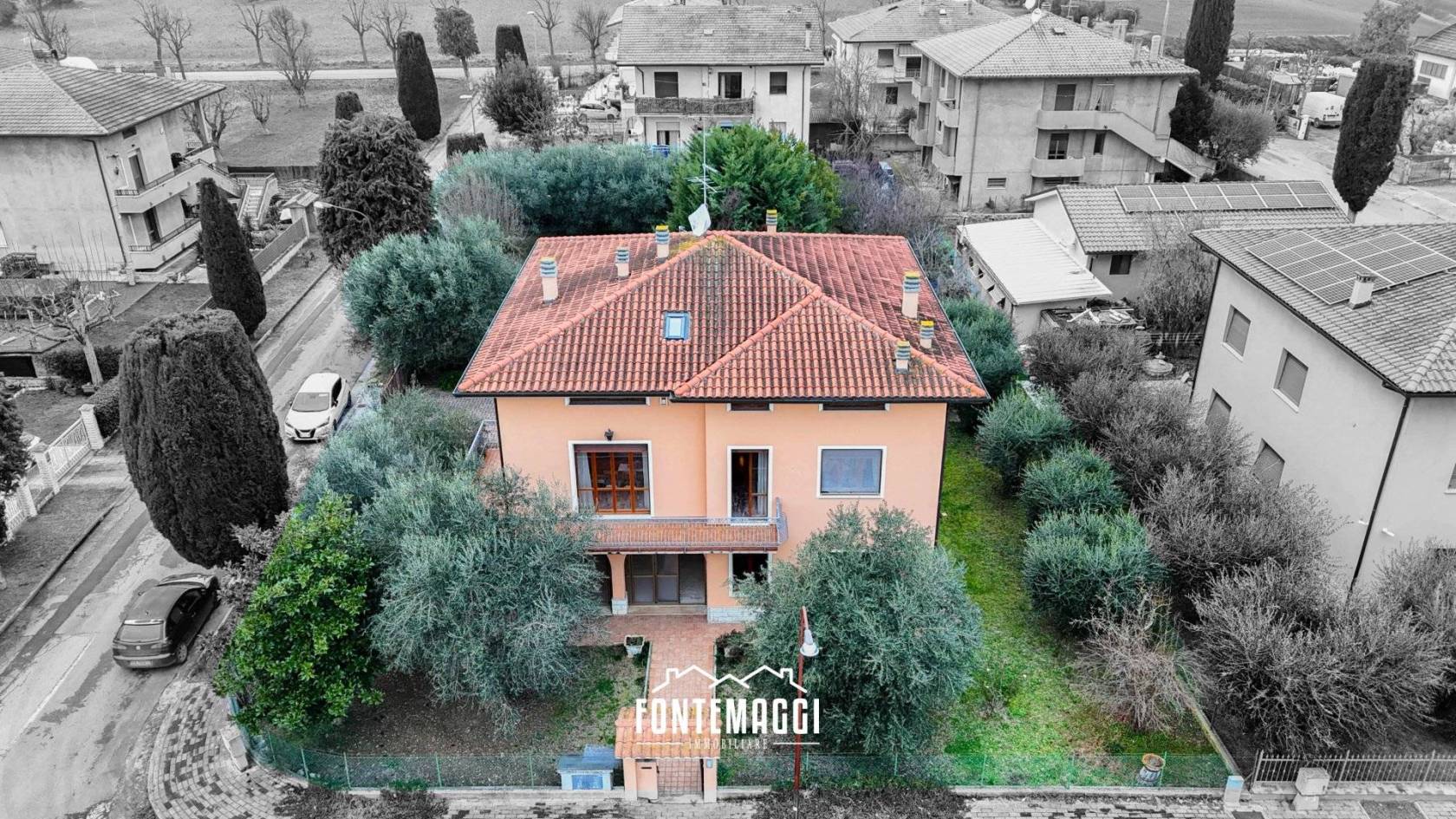 Villa in vendita a Monte Porzio