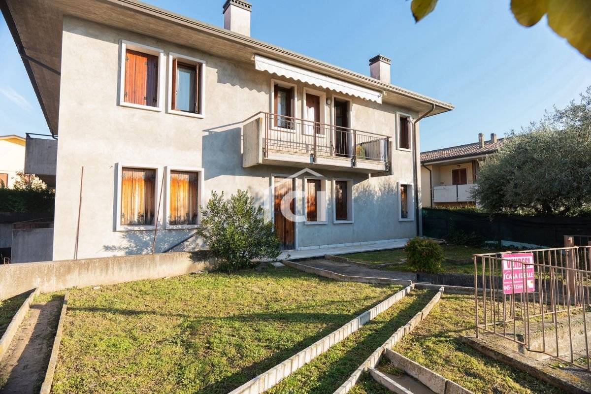 Appartamento in vendita a Sant'Ambrogio di Valpolicella