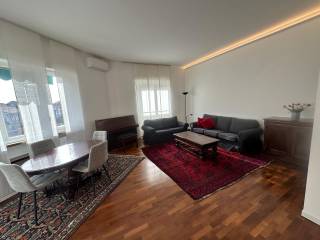 4-room flat via Mario Pagano 42, Pagano, Milan