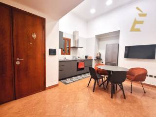 2-room flat via Ferrara 20, Vasto, Naples