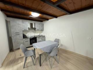 1-bedroom flat via Croci Santa Lucia al Monte 1, Quartieri Spagnoli, Naples