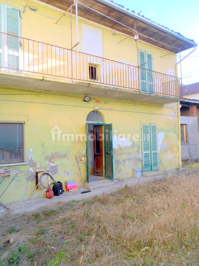 Rustico - Casale in vendita a Desana