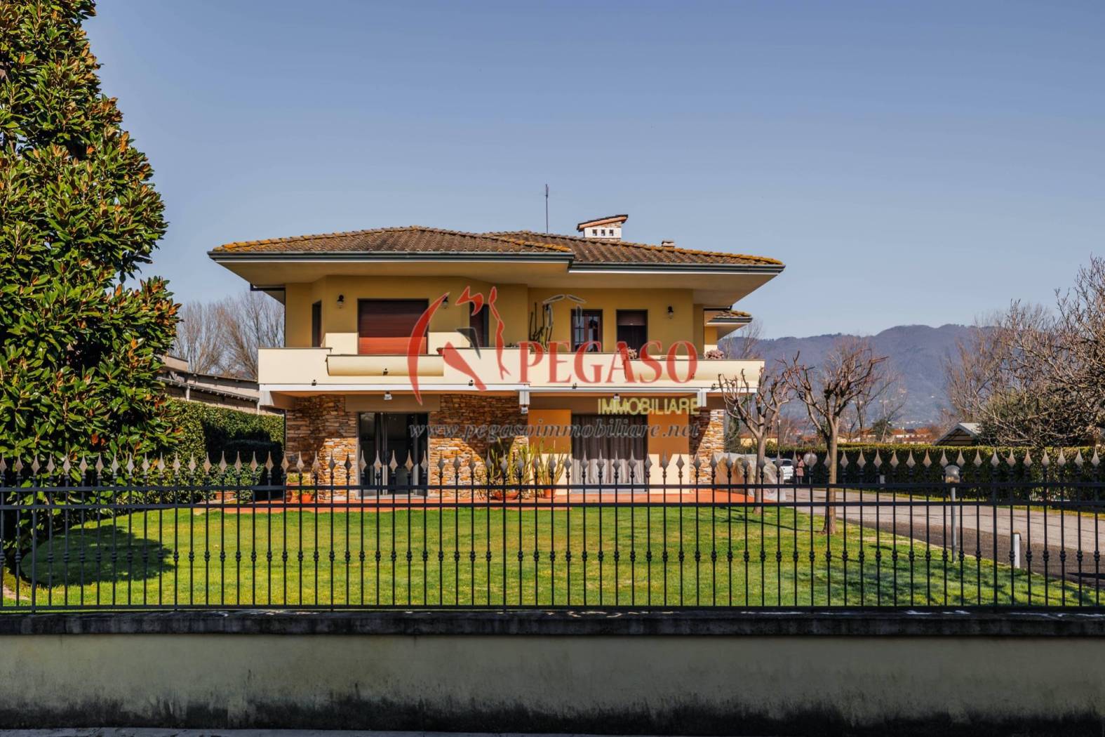 Villa in vendita a Capannori