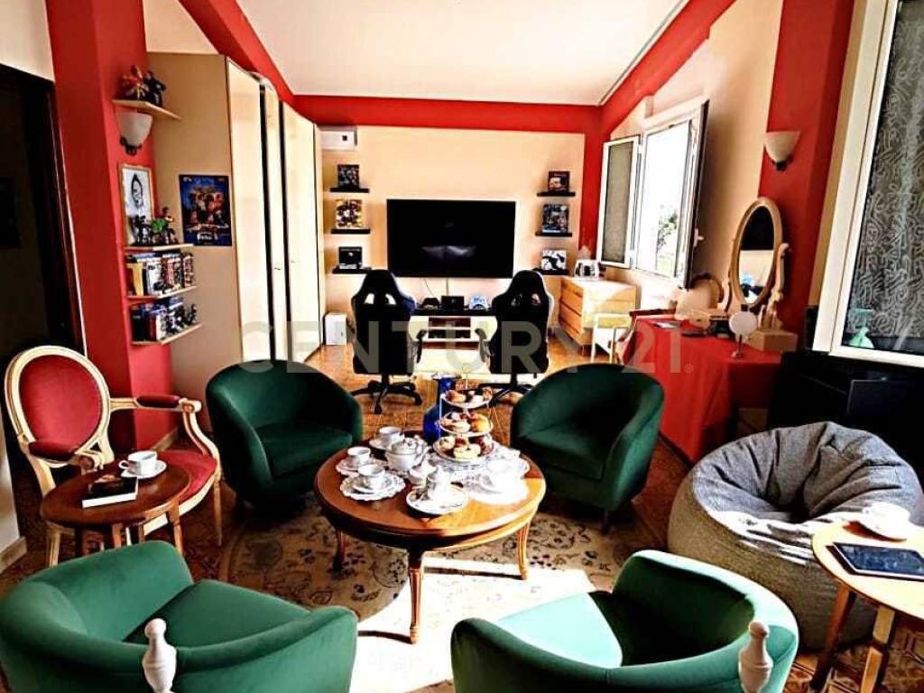 Salone