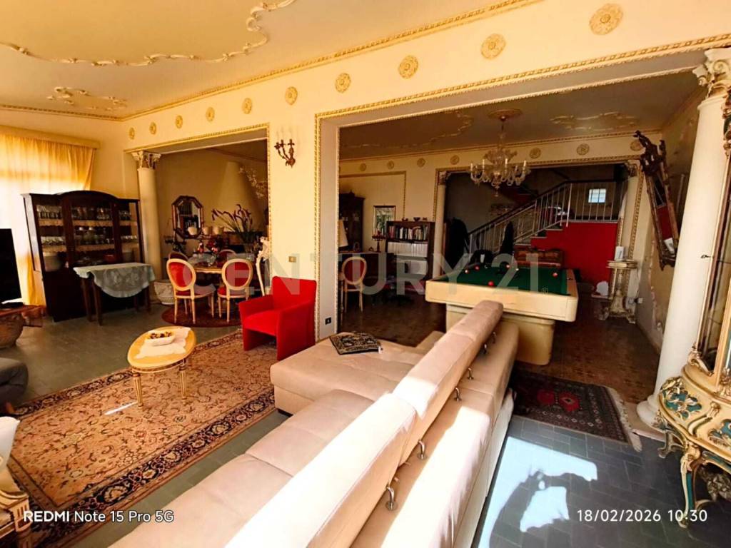 Salone