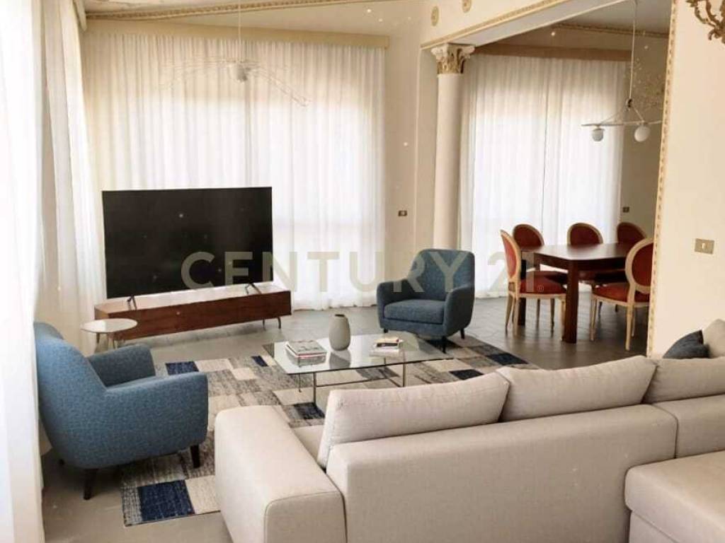 Salone