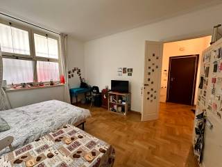 1-bedroom flat via San Marino 51, Trieste - Coppedè, Rome