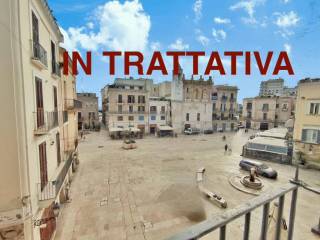 2-room flat piazza Mercantile, San Nicola - Borgo Antico, Bari