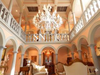Salone