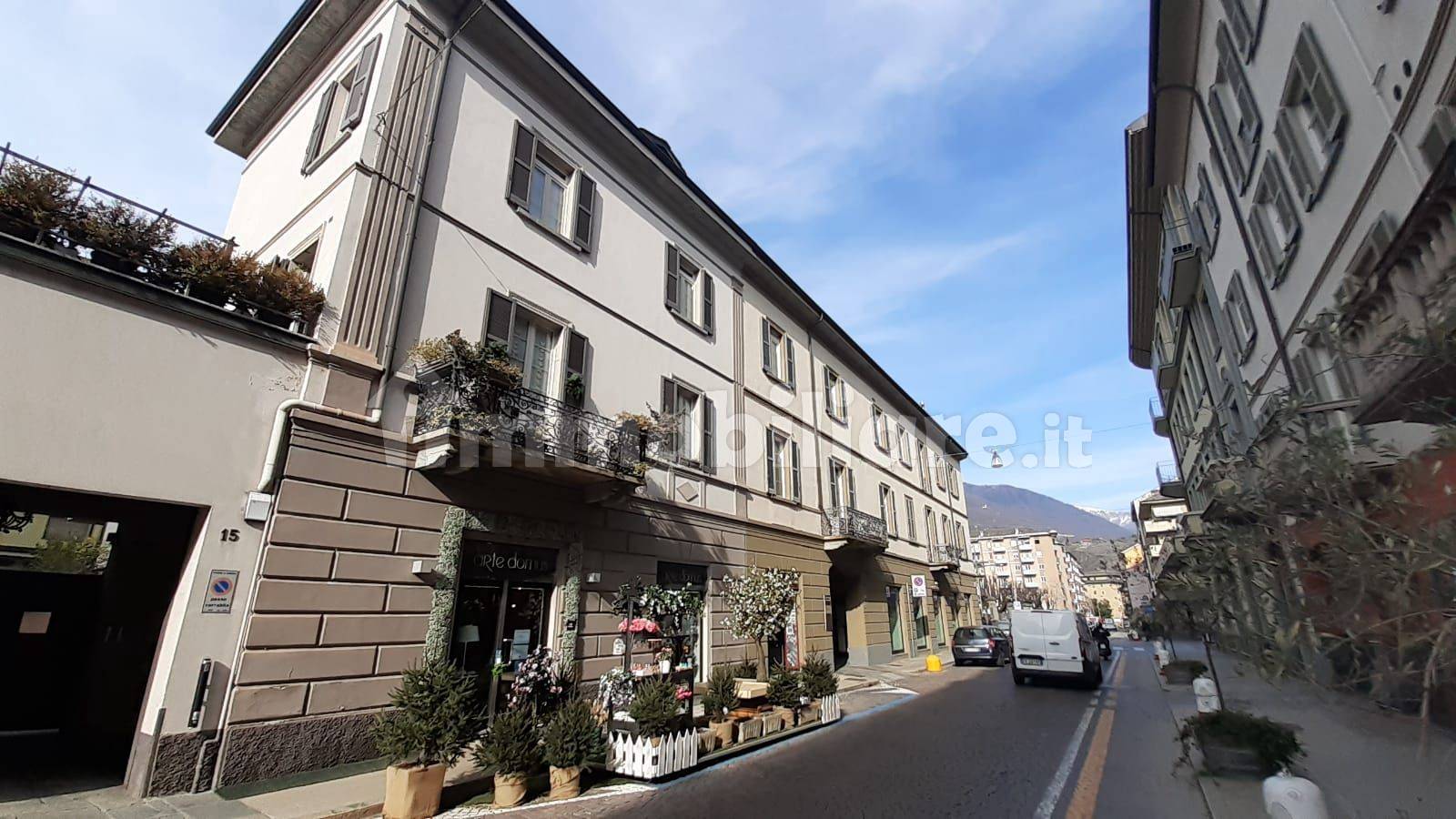 Appartamento in affitto a Sondrio