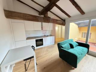 2-room flat via Nazario Sauro, Centro Storico, Bologna