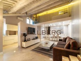 Penthouse Campo De' Fiori, Campo de' Fiori, Rome