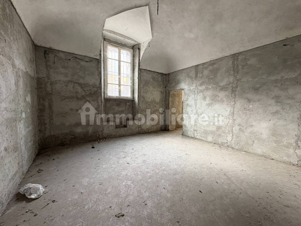 Stanza non arredata