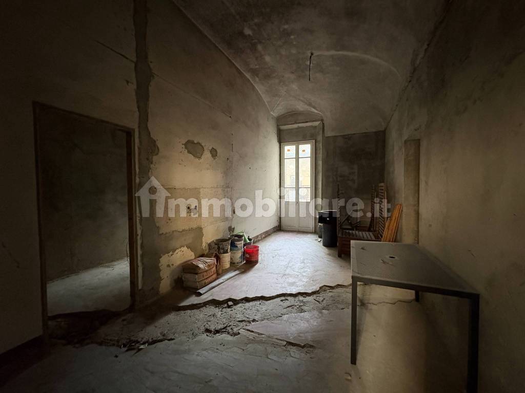 Stanza non arredata