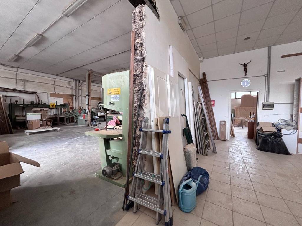 Interno non residenziale
