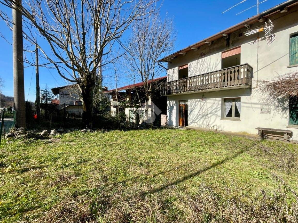 Casa indipendente in vendita a Nimis