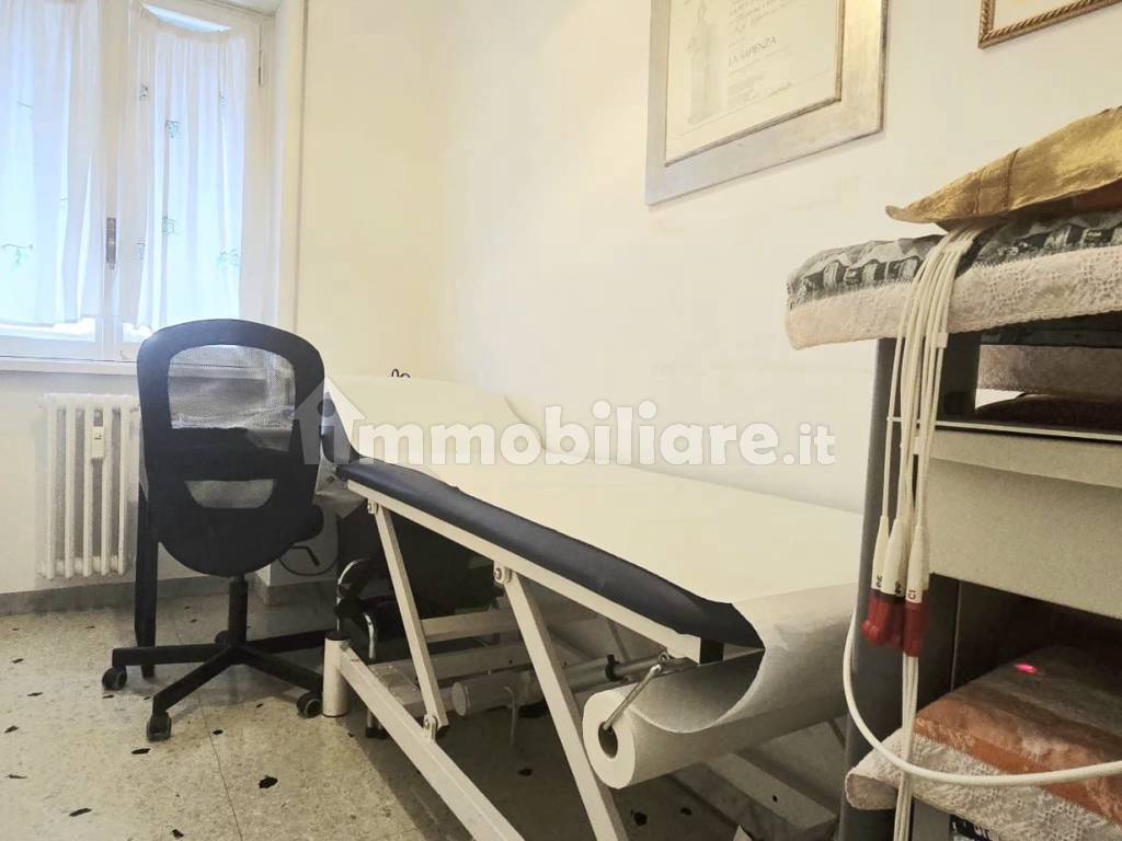 Vendita Appartamento Roma. Quadrilocale in via Trionfale. Buono stato ...