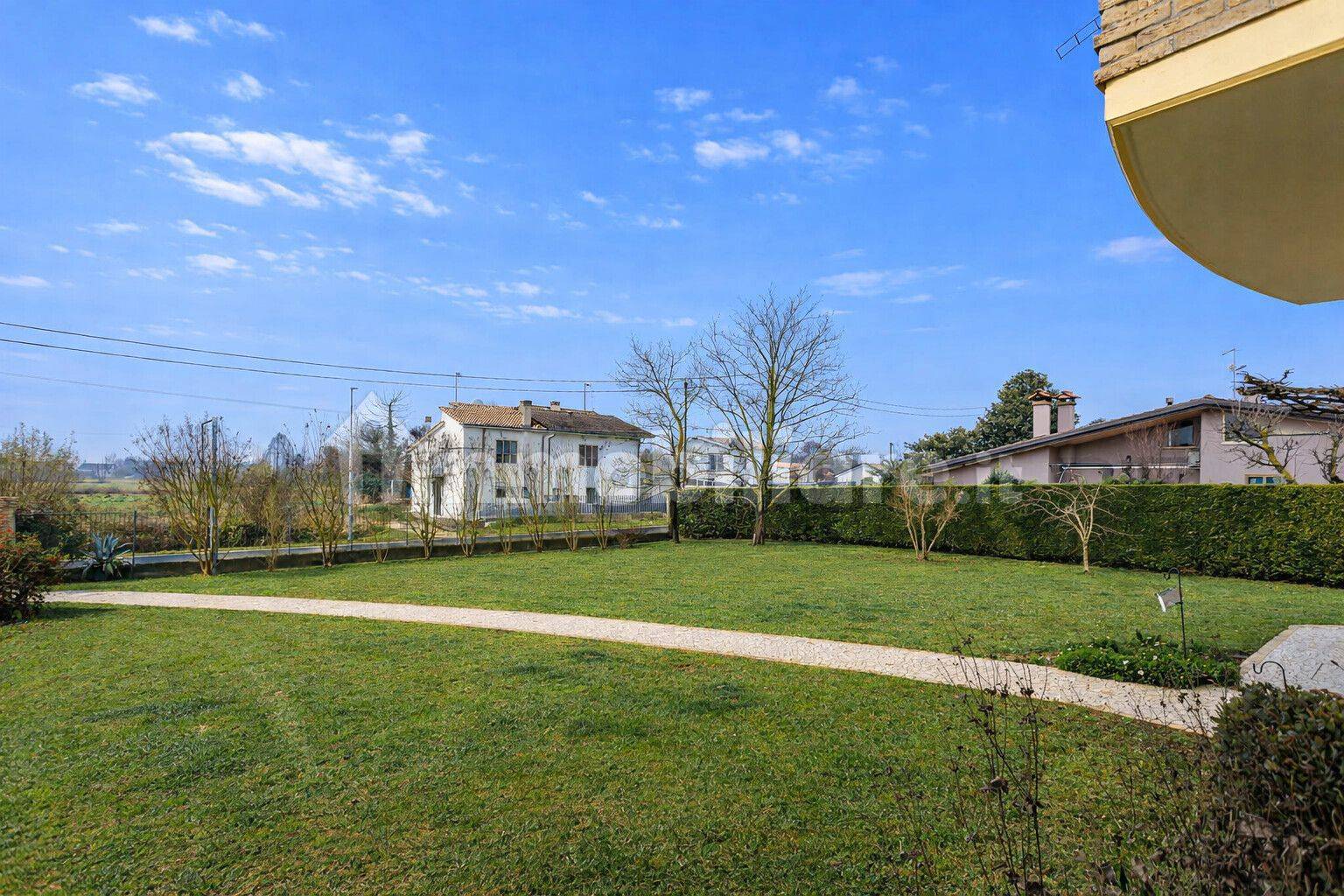 A2-Rated Detached Villa with Large Garden in Legnaro - 5