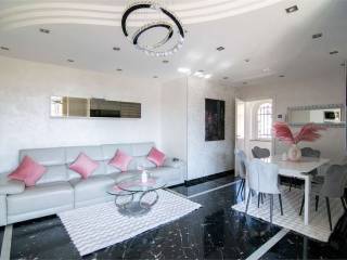Salone