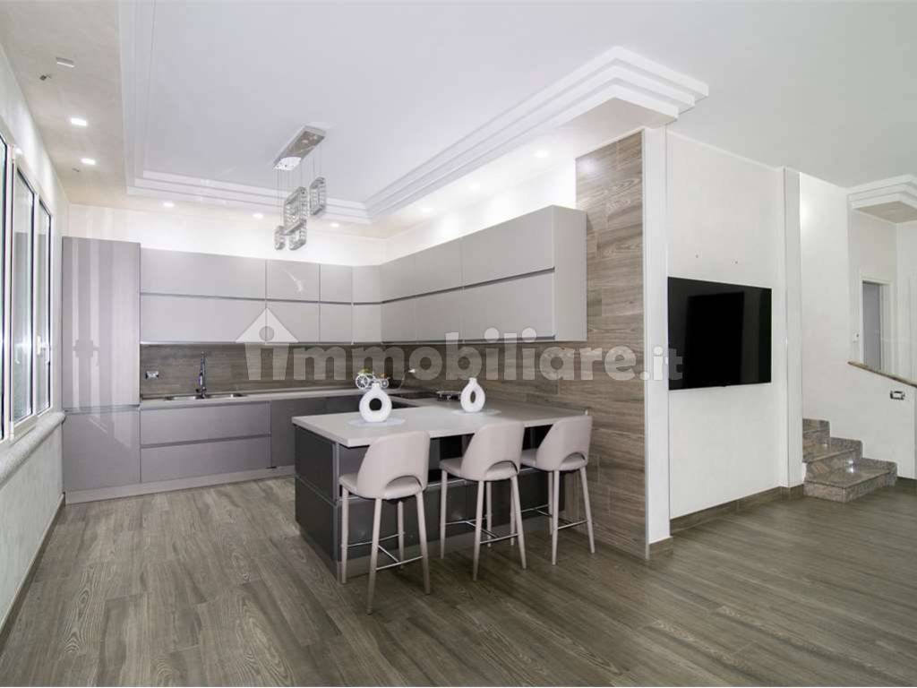 Salone