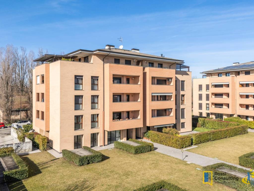 Trilocale largo Flaminio Piccoli 3, San Lazzaro, Parma