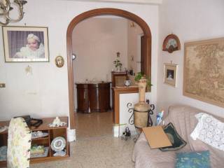 Salone