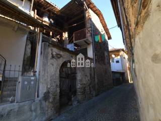 Zona