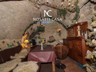 Taverna