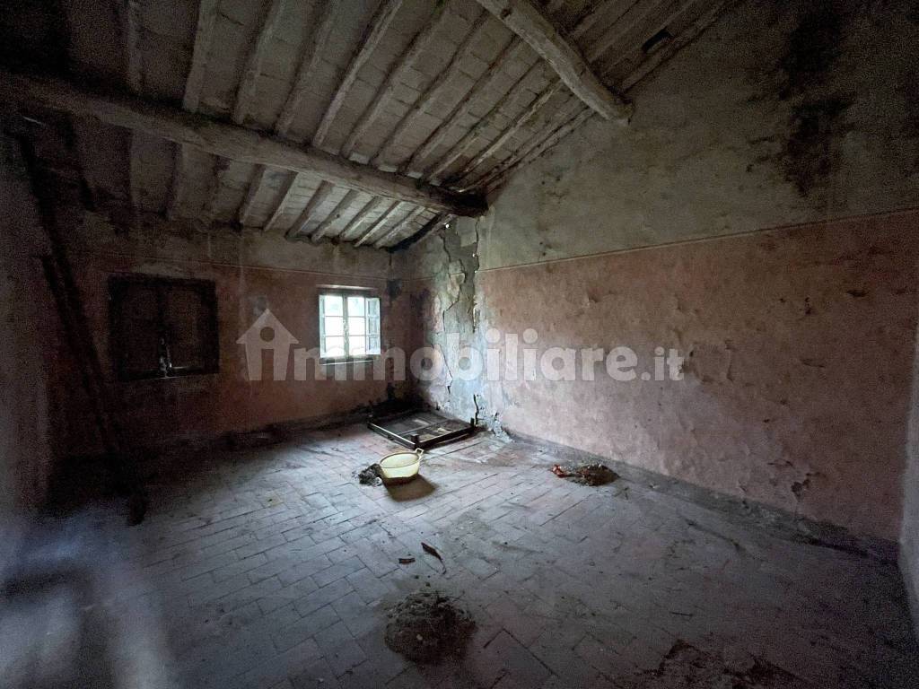 Stanza non arredata