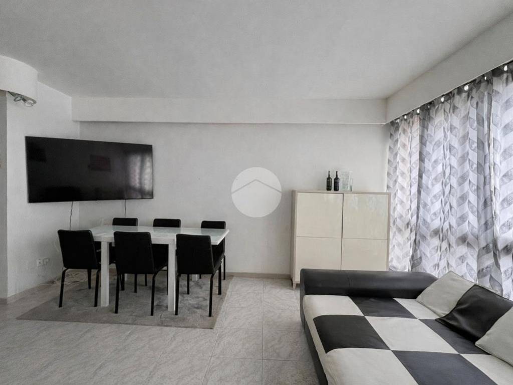 Salone
