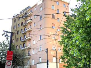 Trilocale via Carlo Valvassori Peroni 86, Città Studi, Milano
