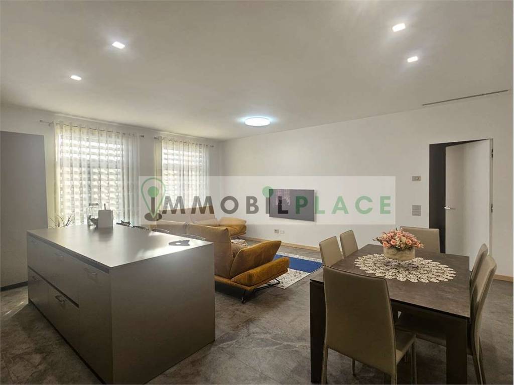 Salone