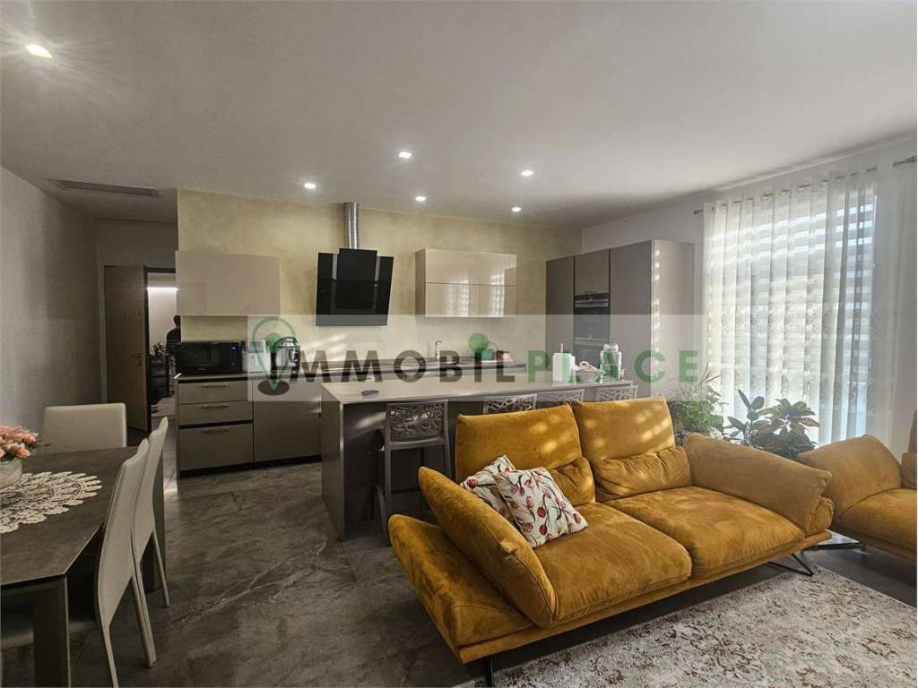 Salone